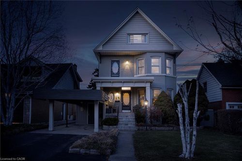 47 Mountain Park Ave, Hamilton, ON, L9A1A1 | Card Image