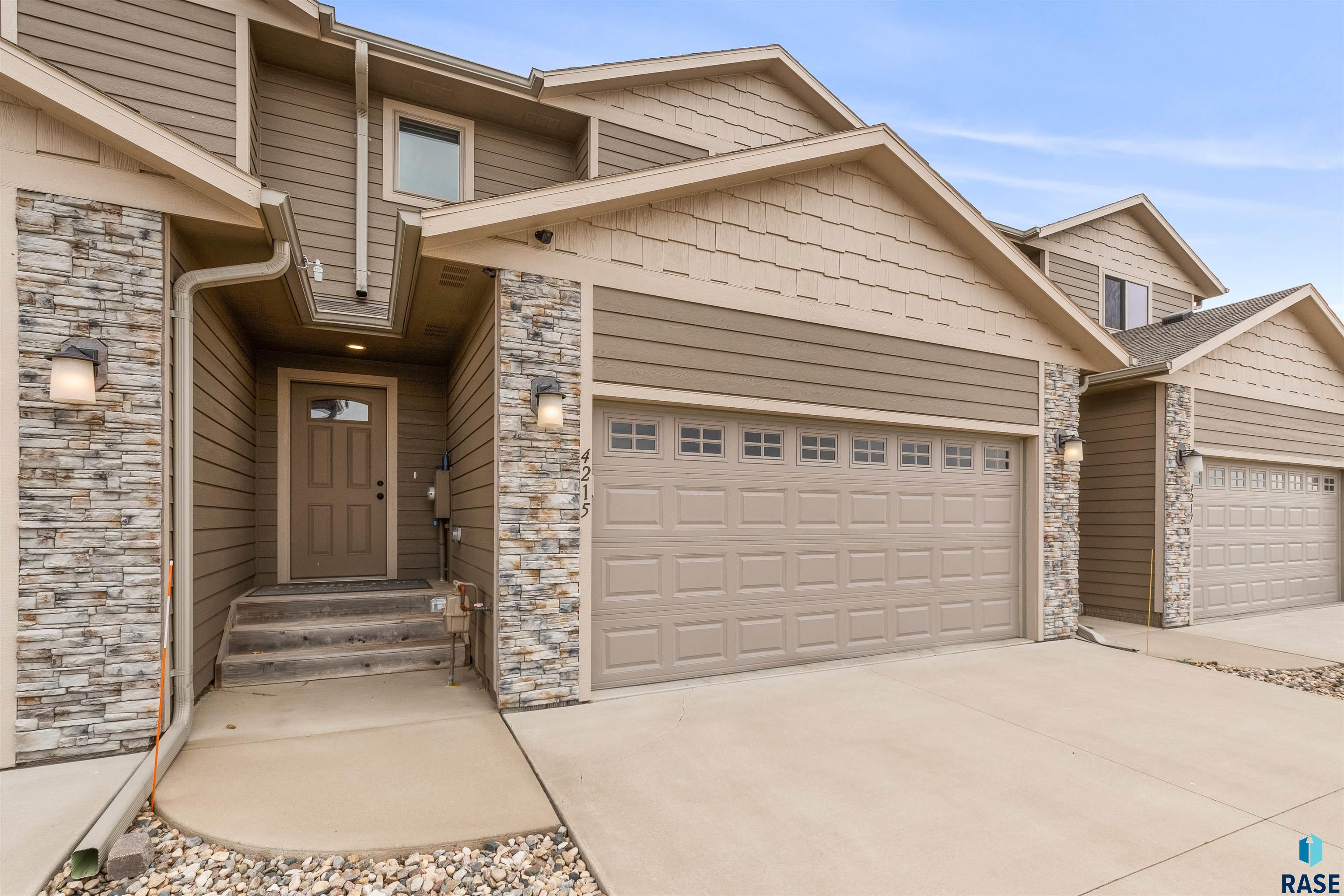 Knob Hill Ct, Sioux Falls, SD 57107