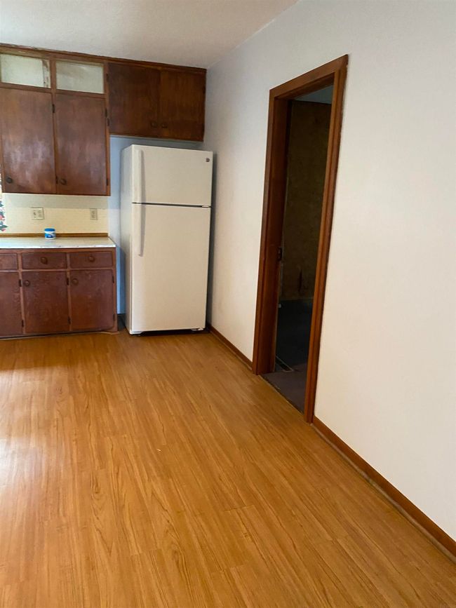 907 Iowa St, House other with 3 bedrooms, 1 bathrooms and null parking in Dysart IA | Image 11