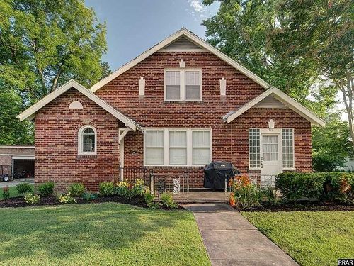 311 Main St, Martin, TN, 38237-2121 | Card Image