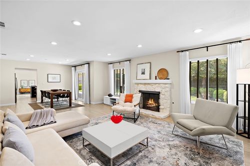 916 E Jonquil Rd, Santa Ana, CA, 92705-6736 | Card Image