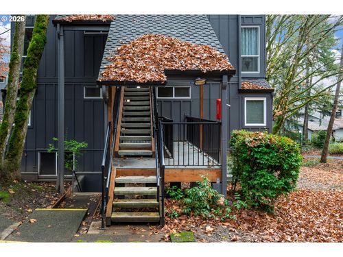100 Kerr Pkwy, Lake Oswego, OR, 97035-1507 | Card Image