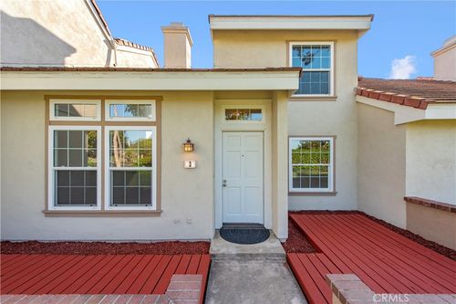 11-3 Wellesley, Irvine, CA, 92612-2648 | Card Image