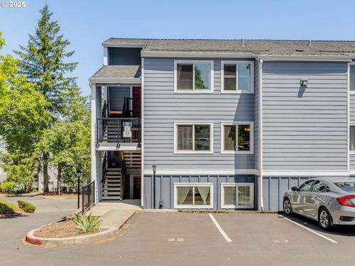 22-47 Eagle Crest Dr, Lake Oswego, OR, 97035-1048 | Card Image