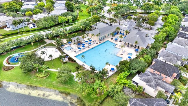 279 Se 31 St Ter, House other with 5 bedrooms, 3 bathrooms and null parking in Homestead FL | Image 47