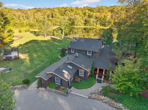 26 Mill Ln, Branchville, NJ, 07826-6106 | Card Image