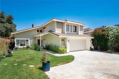 14825 Begonias Ln, Canyon Country, CA, 91387 | Card Image