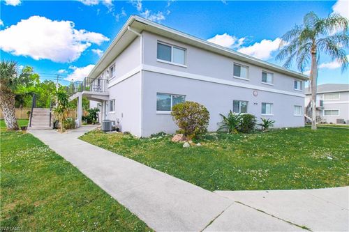 apt-102-10101 Sandy Hollow Ln, Bonita Springs, FL, 34135-6697 | Card Image