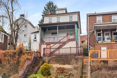 746 Greenfield Ave, Pittsburgh, PA, 15207-1149 | Card Image