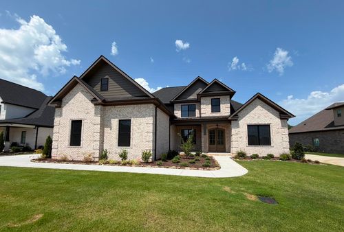 22931 Gunner Cir, Athens, AL, 35613-2691 | Card Image