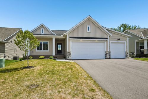 1732 Spruce St, Farmington, MN, 55024-1817 | Card Image