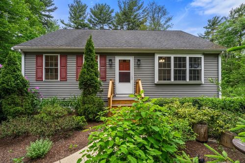 456 South St, Holbrook, MA, 02343-1308 | Card Image