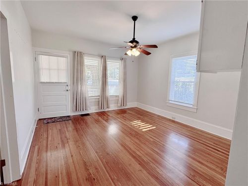 1234 N Bridge St, Elkin, NC, 28621-2302 | Card Image