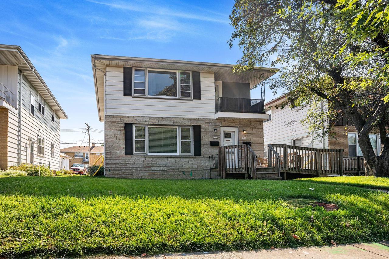 91st St, Milwaukee, WI 53222