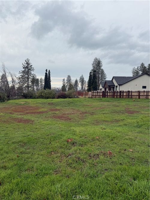 1674 Sweetbriar Ln, Paradise, CA, 95969 | Card Image