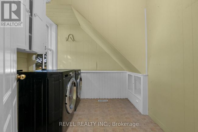 7281 9 Th Line, House other with 4 bedrooms, 2 bathrooms and 10 parking in Thornton ON | Image 10