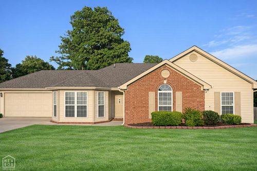 4600 Summit Ridge Dr, Jonesboro, AR, 72404-9101 | Card Image