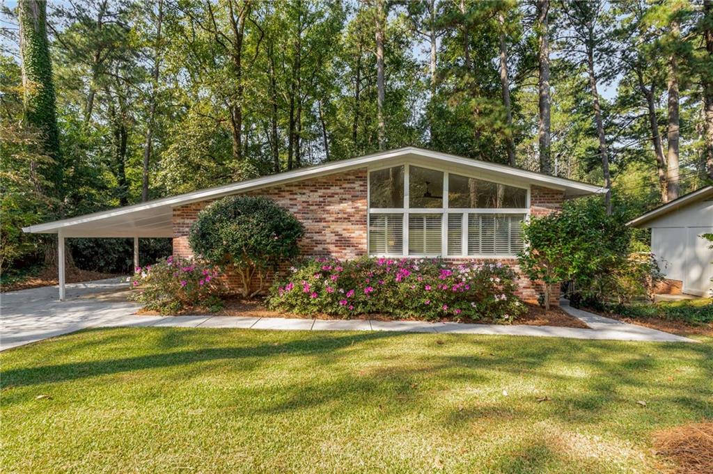 Brookdale Pl, Decatur, GA 30033