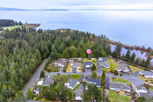 3043 Raymur Pl, Qualicum Beach, BC, V9K2N9 | Card Image