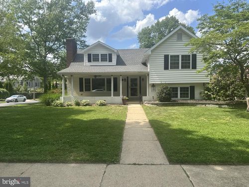 1337 Girard Ave, WYOMISSING, PA, 19610-2419 | Card Image