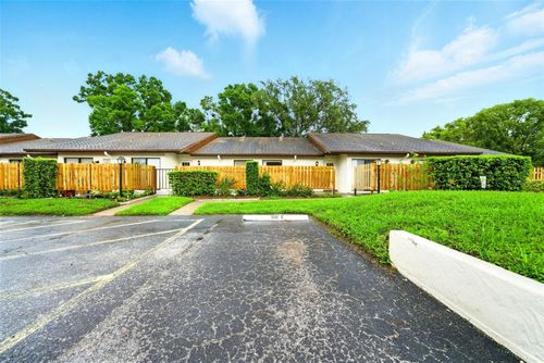 apt-e-1725 Pine Ridge Way E, PALM HARBOR, FL, 34684-2113 | Card Image
