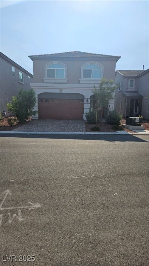 7825 Bright Lodge St, Las Vegas, NV, 89139-6569 | Card Image