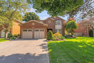 35 Daniel Crt, House other with 4 bedrooms, 5 bathrooms and 6 parking in Markham ON | Image 1