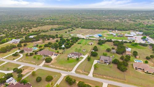 432 Chama Trce, Dripping Springs, TX, 78620-5240 | Card Image