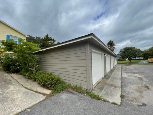 1403 W Defender Court, Jacksonville, FL, 32233 | Card Image