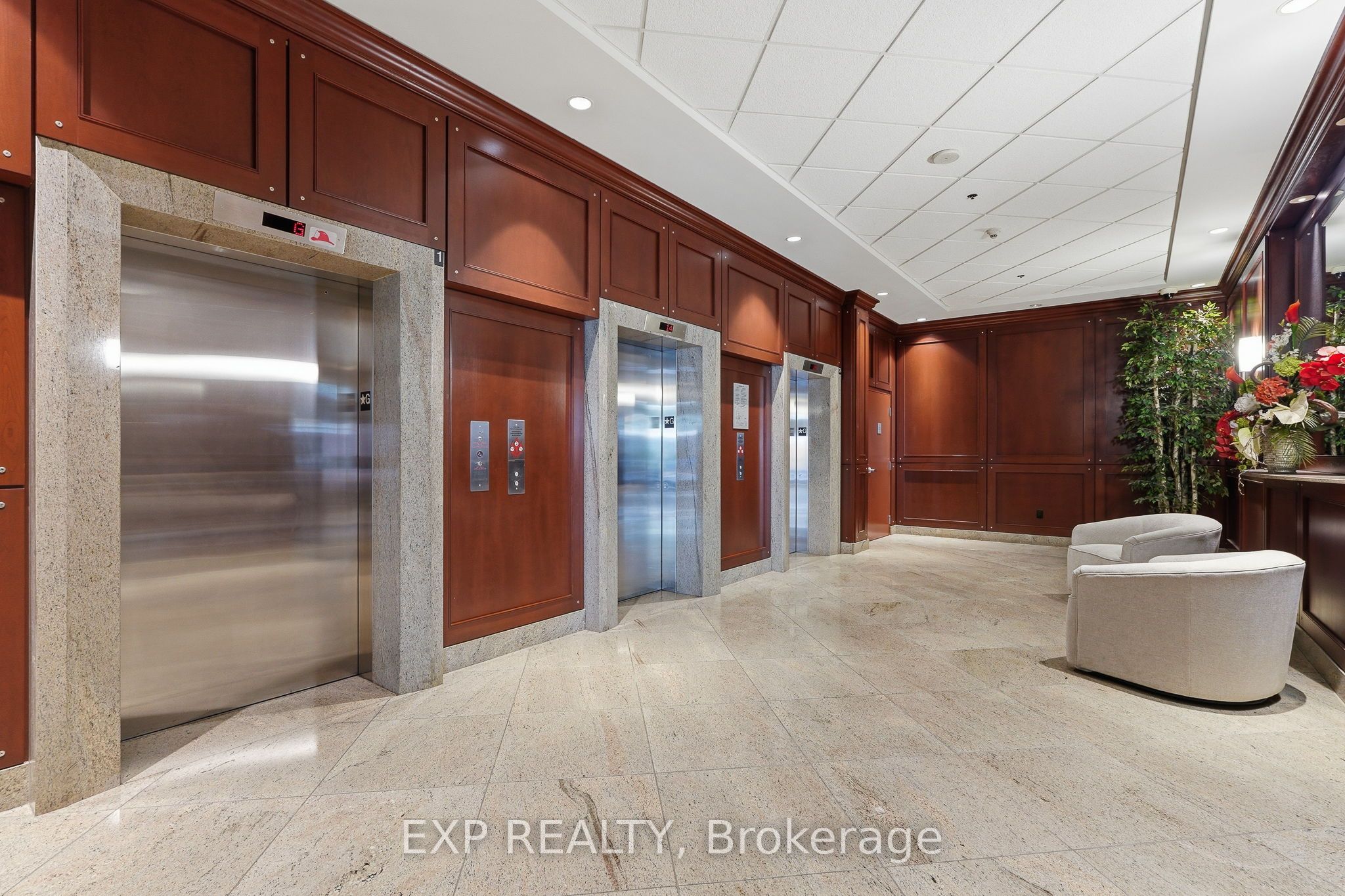 Residential in Lower Town - Sandy Hill 5