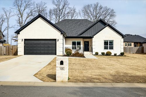 105 Michelle Dr, Beebe, AR, 72012-8020 | Card Image