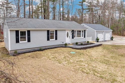17 Abbey Rd, Raymond, NH, 03077-1300 | Card Image