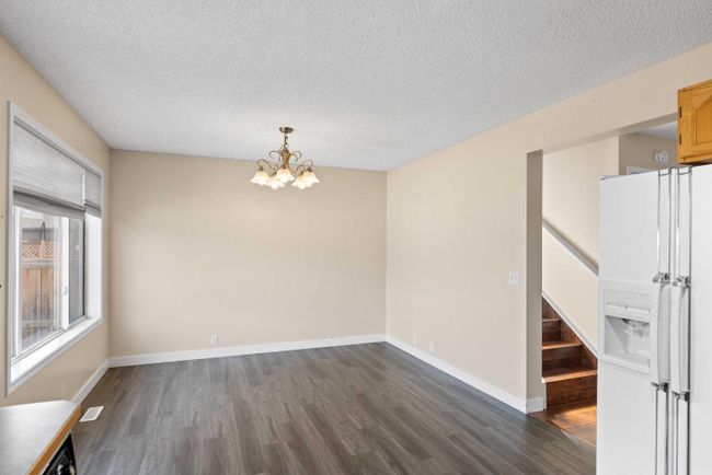 16 Hidden Valley Link Nw, Home with 3 bedrooms, 2 bathrooms and 2 parking in Calgary AB | Image 13