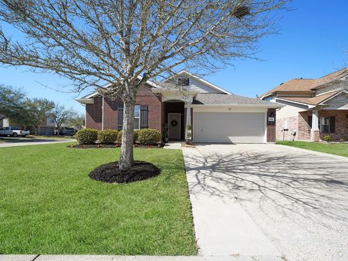 3301 Clover Hill Ln, Texas City, TX, 77591-7000 | Card Image