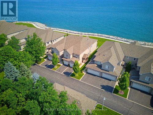 15-484 Millen Rd, Hamilton, ON, L8E6G4 | Card Image