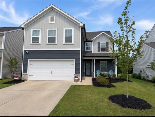 4074 Monteray Cir, High Point, NC, 27265-1142 | Card Image