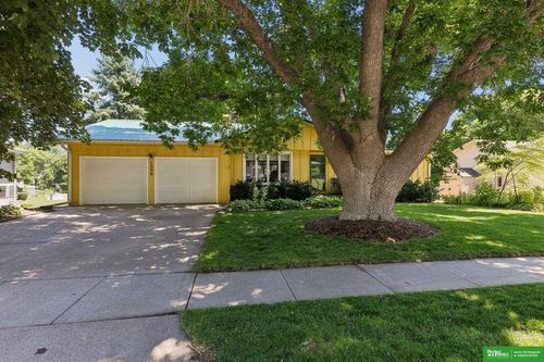 1520 Elkhorn Drive, Arlington, NE, 68002 | Card Image