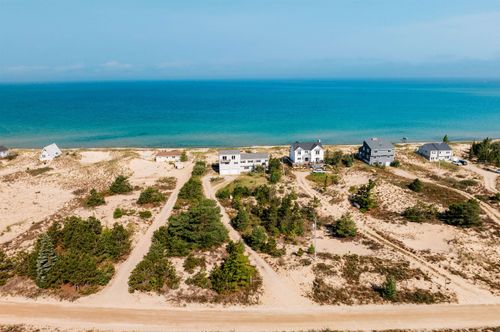 14181 N Cathead Bay Dr, Northport, MI, 49670-9680 | Card Image