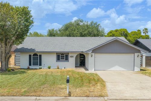 3305 N 27th St, McAllen, TX, 78501-6218 | Card Image