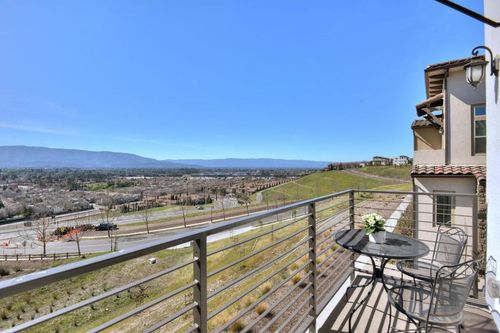 5-3089 Valley Of Hearts Delight Pl, San Jose, CA, 95136-4879 | Card Image