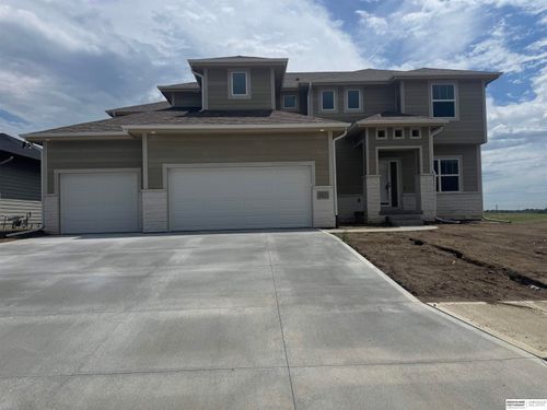 6327 N 207th St, Elkhorn, NE, 68022-5470 | Card Image