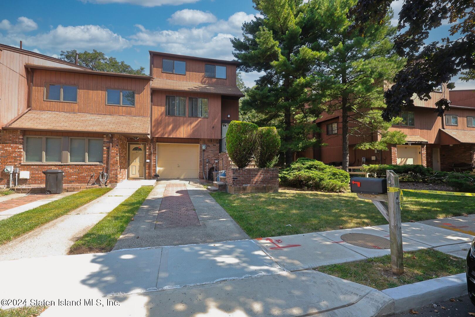 Alan Loop, Staten Island, NY 10304