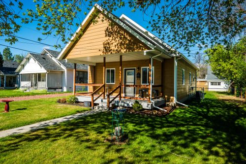 216 S Linden Ave, Sheridan, WY, 82801-4736 | Card Image