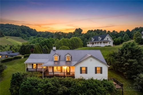 353 Woodbriar Drive, Sugar Grove, NC, 28679 | Card Image