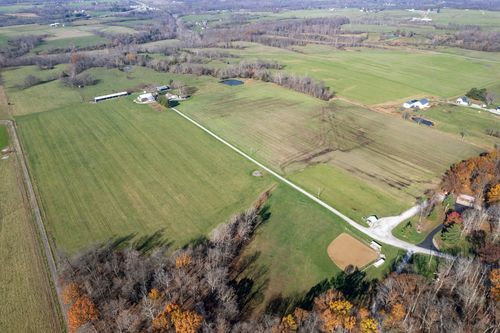 7613 Hockman Rd, Russellville, OH, 45168-9742 | Card Image