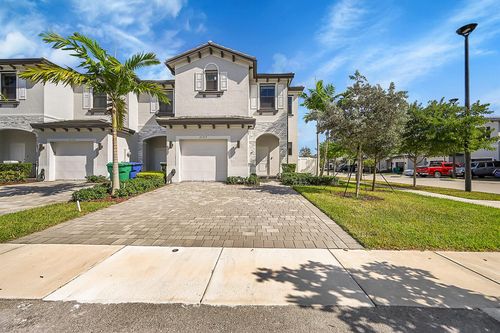 20357 Nw 4th Path, Miami Gardens, FL, 33169-3463 | Card Image