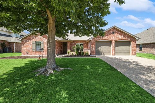 128 Country Lakes Dr, Argyle, TX, 76226-2205 | Card Image