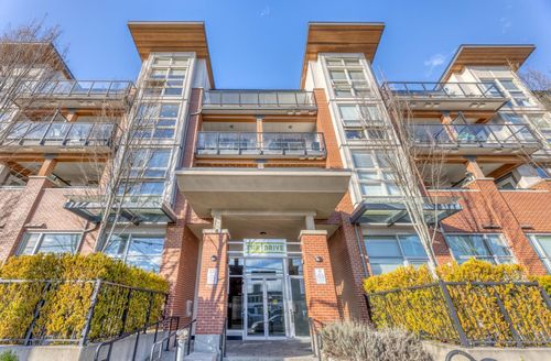 302-1182 W 16th St, North Vancouver, BC, V7P0B3 | Card Image