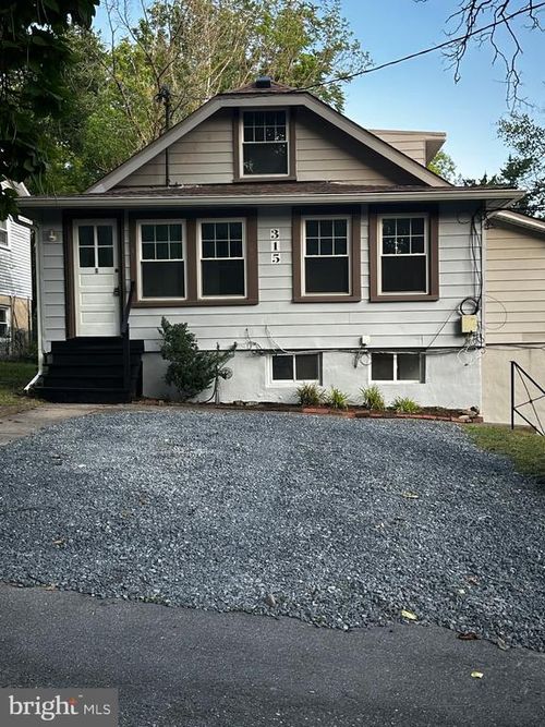 315 Circle Ave, TAKOMA PARK, MD, 20912-4836 | Card Image