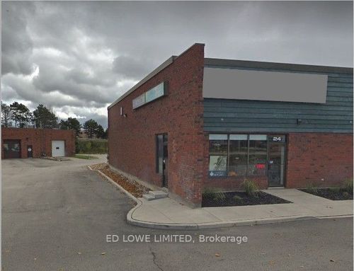 24-15 Cedar Pointe Dr, Barrie, ON, L4N5R7 | Card Image